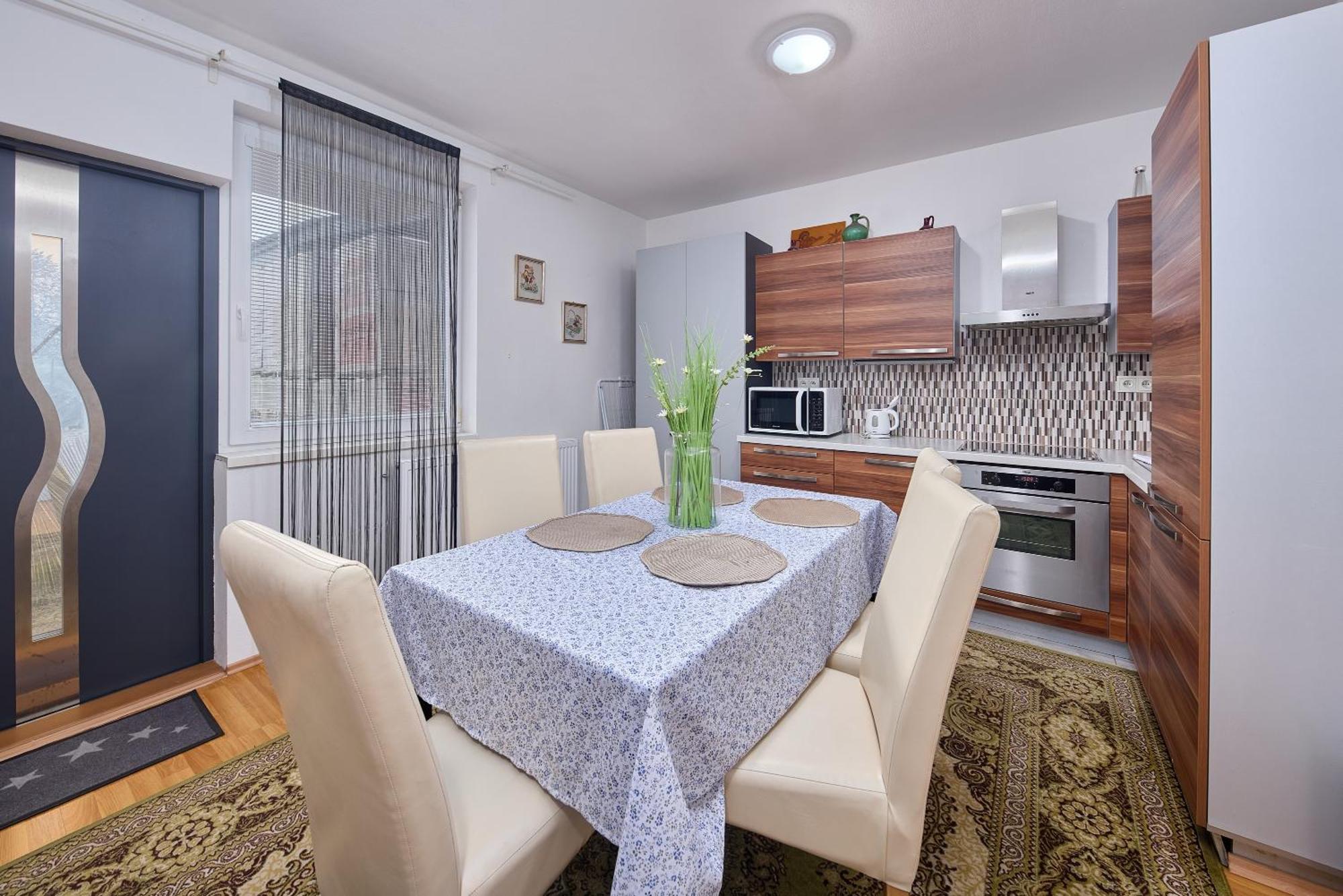 Cutie Apartment Bratislava Eksteriør bilde
